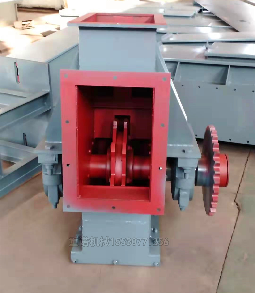 NE刮板輸送機刮板輸送機廠家 鏈?zhǔn)焦伟遢斔蜋C 埋刮板輸送設(shè)備報價設(shè)計圖